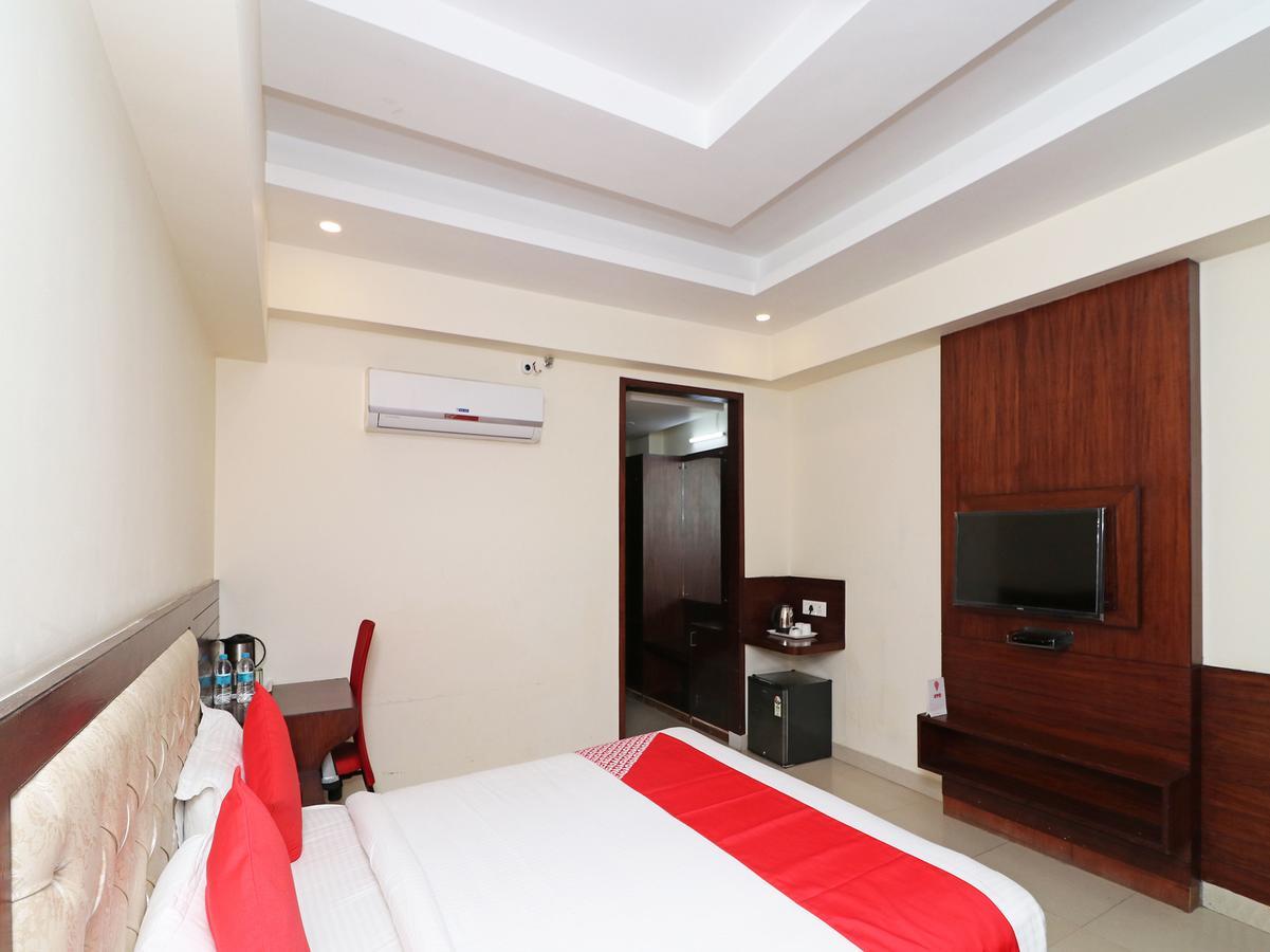 Hotel Pearl Avenue Dehradun Zewnętrze zdjęcie