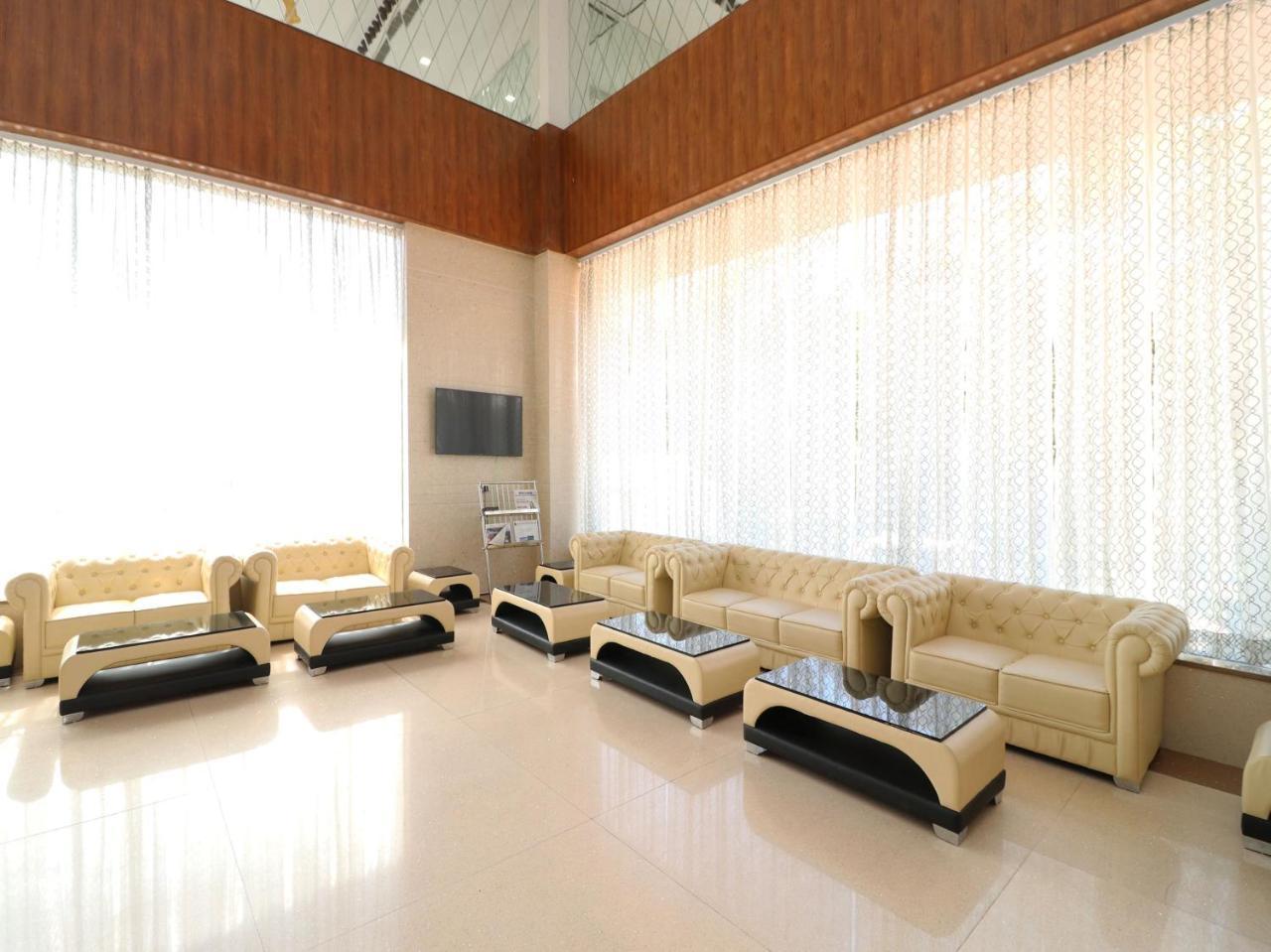 Hotel Pearl Avenue Dehradun Zewnętrze zdjęcie